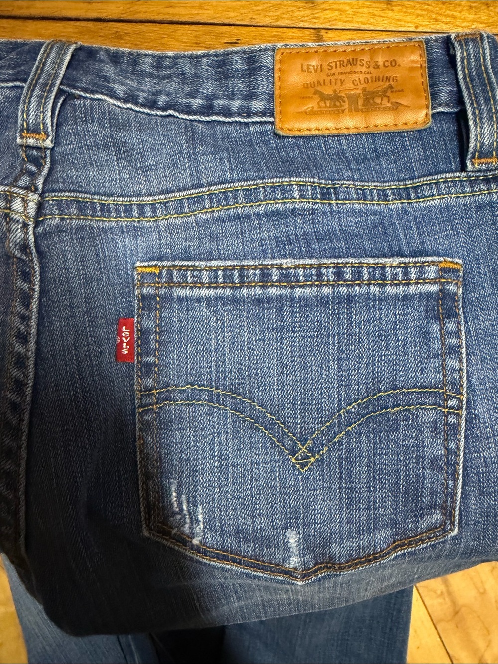 Levi’s 534 Low Flare Bootcut Jeans Women’s 4M Low Rise Y2K Stretch Medium Wash - Picture 4 of 9